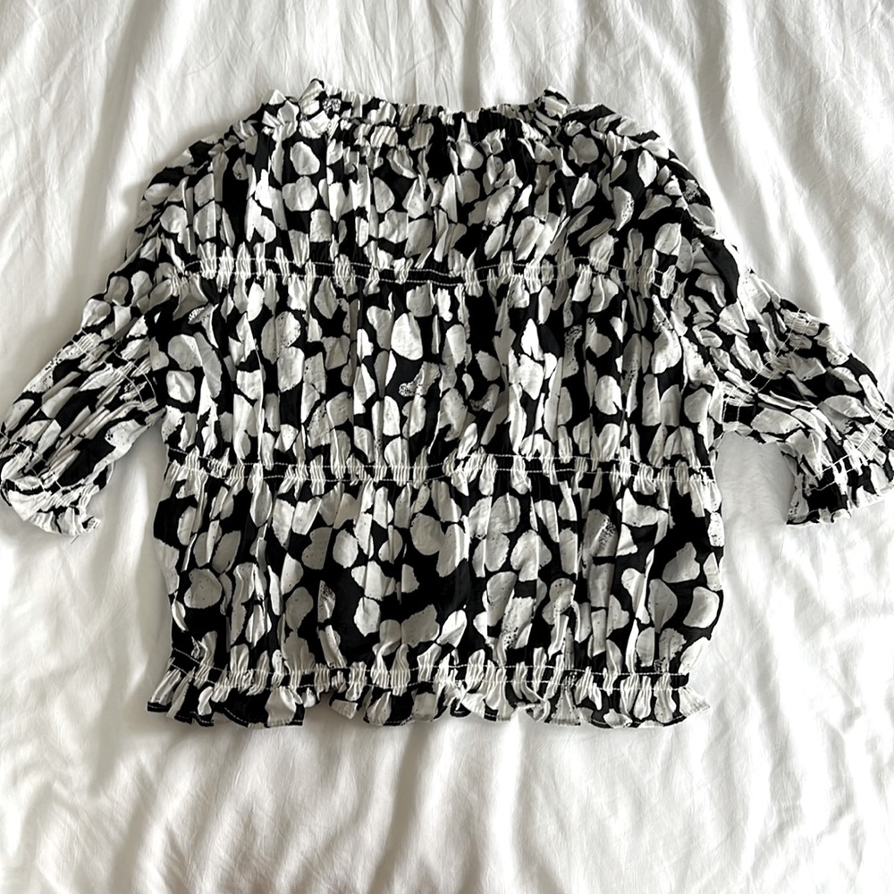 Mango Patterned Crop Tee - Picture 3 of 5